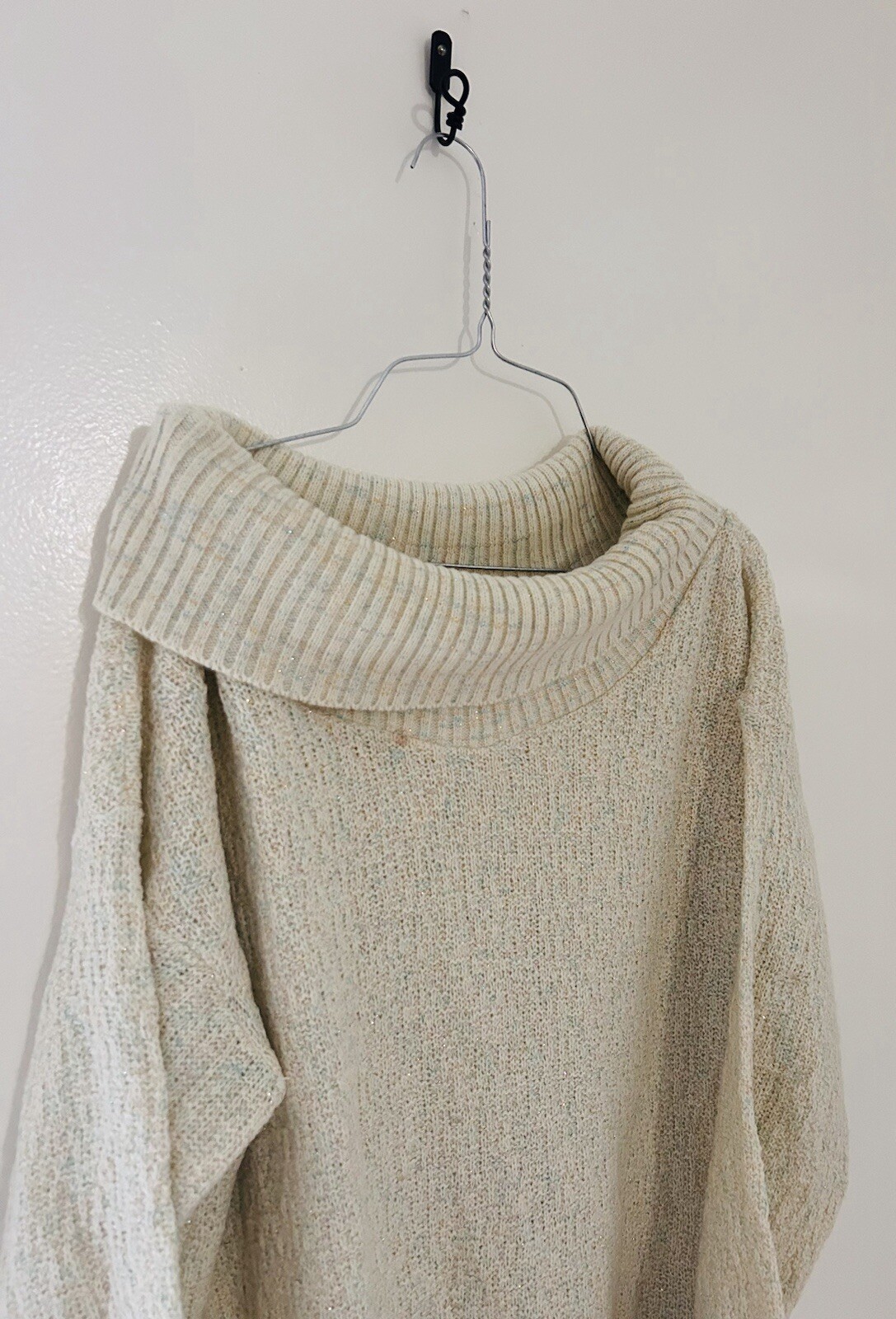 Vintage Helen Sue Off White Tinsel Knit Cowl Neck Oversized Sweater Tunic S/M