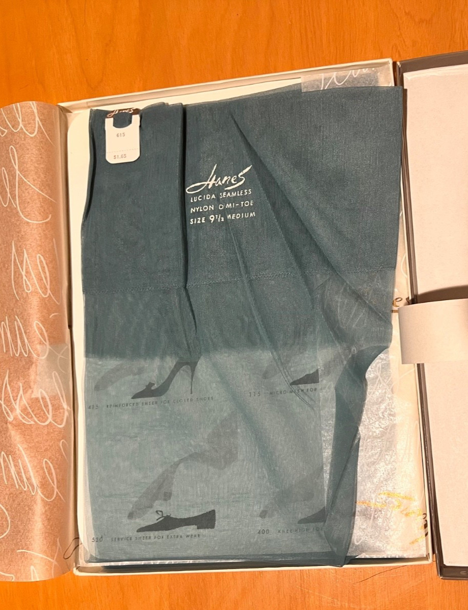 3 pr Vtg Hanes 615 M Cool Blue Stockings 9.5 M NOS Demi Toe Deadstock Sheer Heel