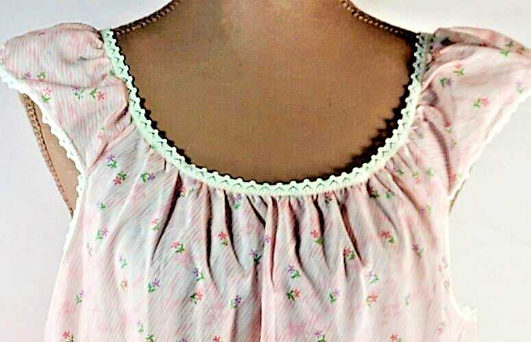 Vintage Nightgown PINK Floral MEDIUM Long gown Cotton Blend NOS so PRETTY!
