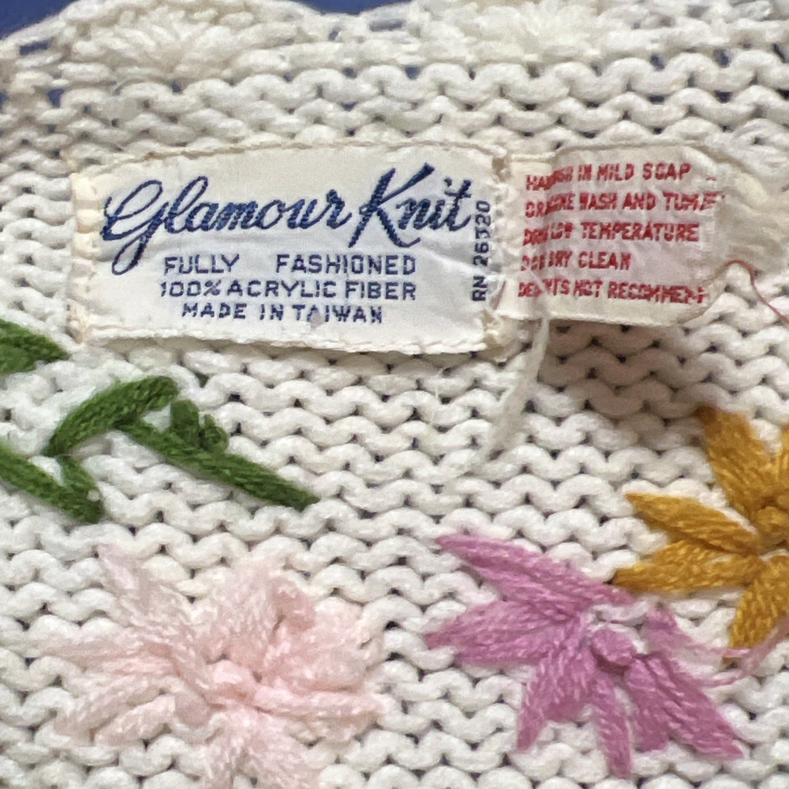 Vintage Embroidered Cardigan Sweater Floral. PLEASE READ DESCRIPTION. Needs TLC