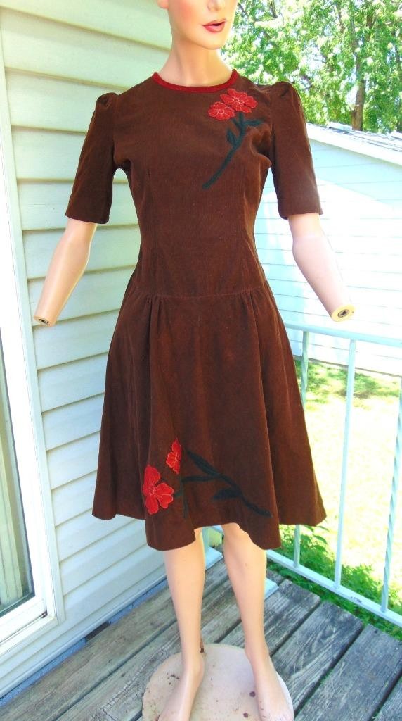 VTG 40s Brown Corduroy Swing Dress Puff shoulder Quilted Appliques 26W