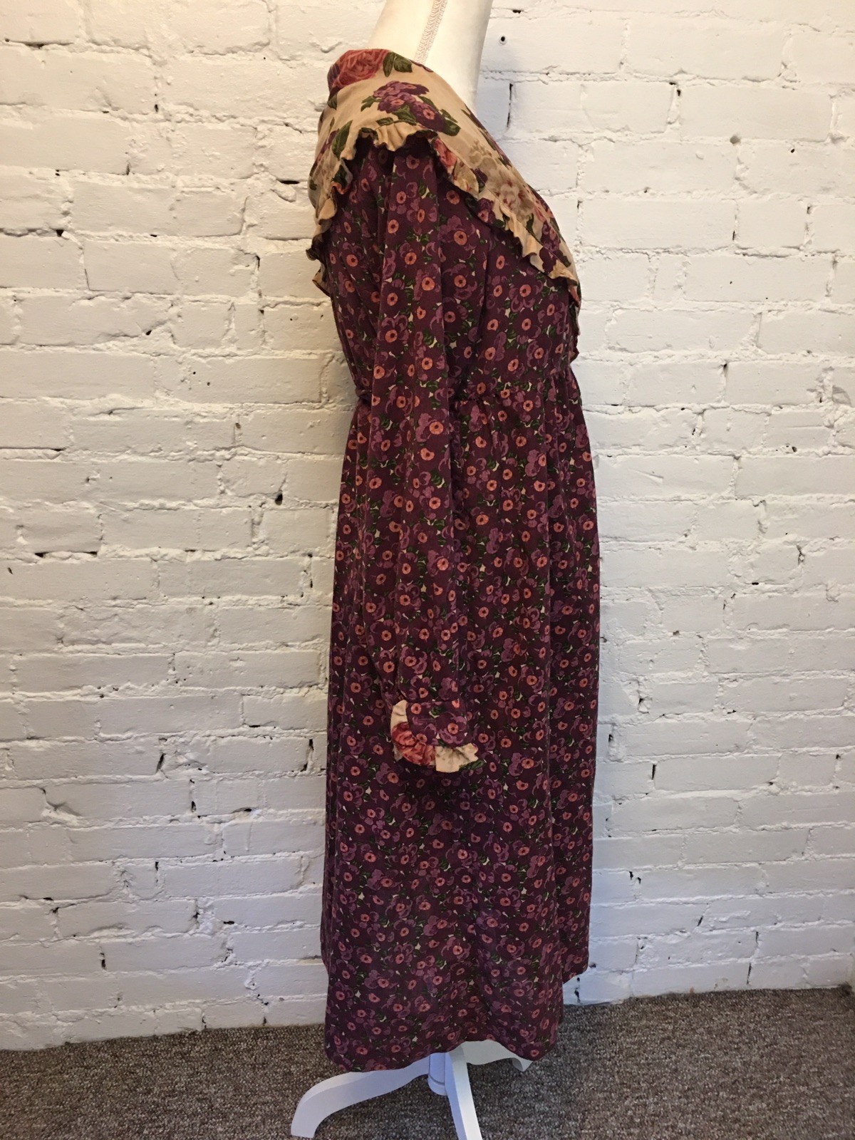 Vintage 70s Potage Bonwit Teller prairie dress burgundy floral tie waist size m