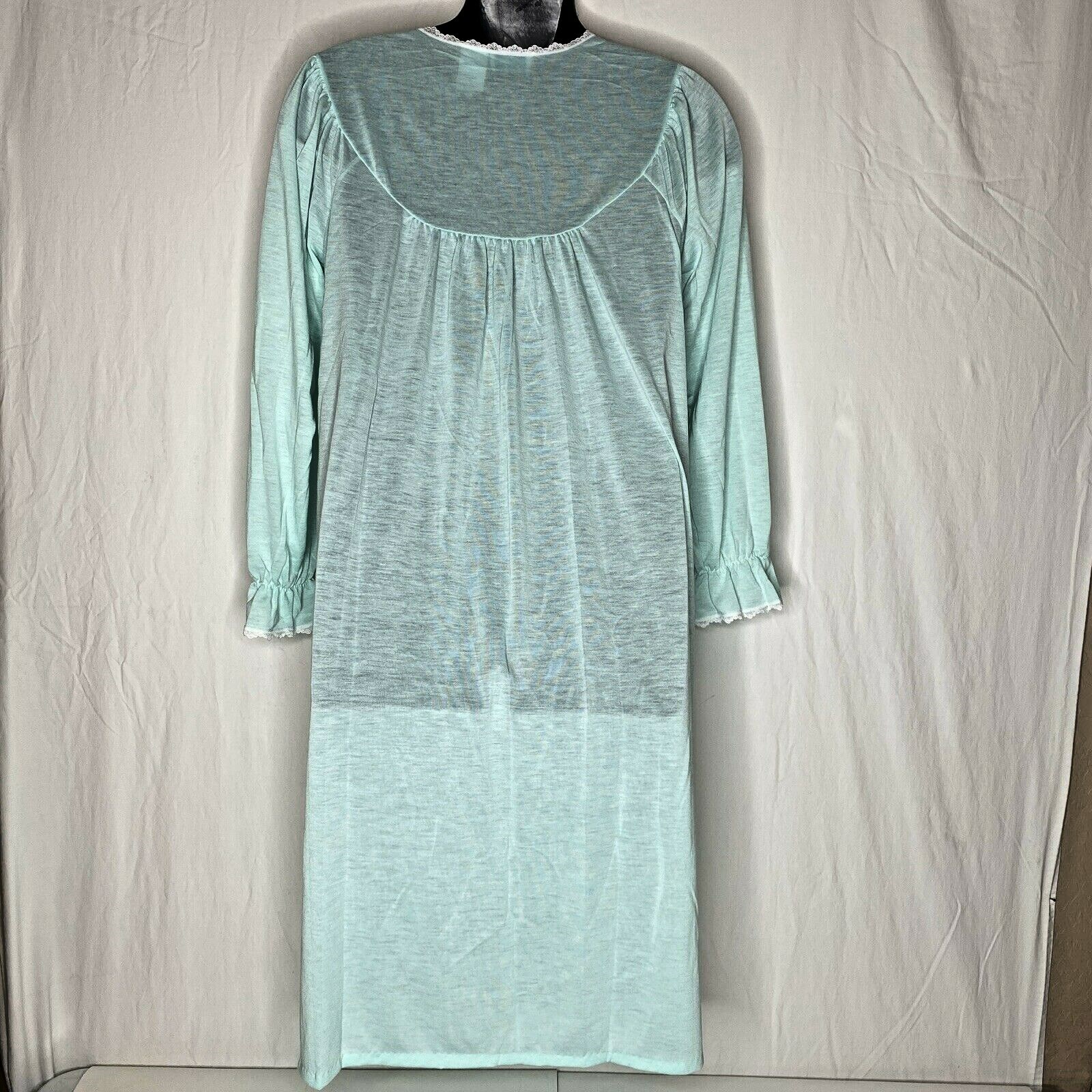Cinejour Nightgown Ruffles Button Up Long Sleeve M USA Polyester Mint Green