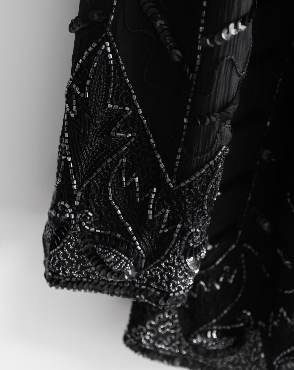 Vintage 100% Silk Beaded Sequin Black Evening Jacket C&A Your Sixth Sense XL