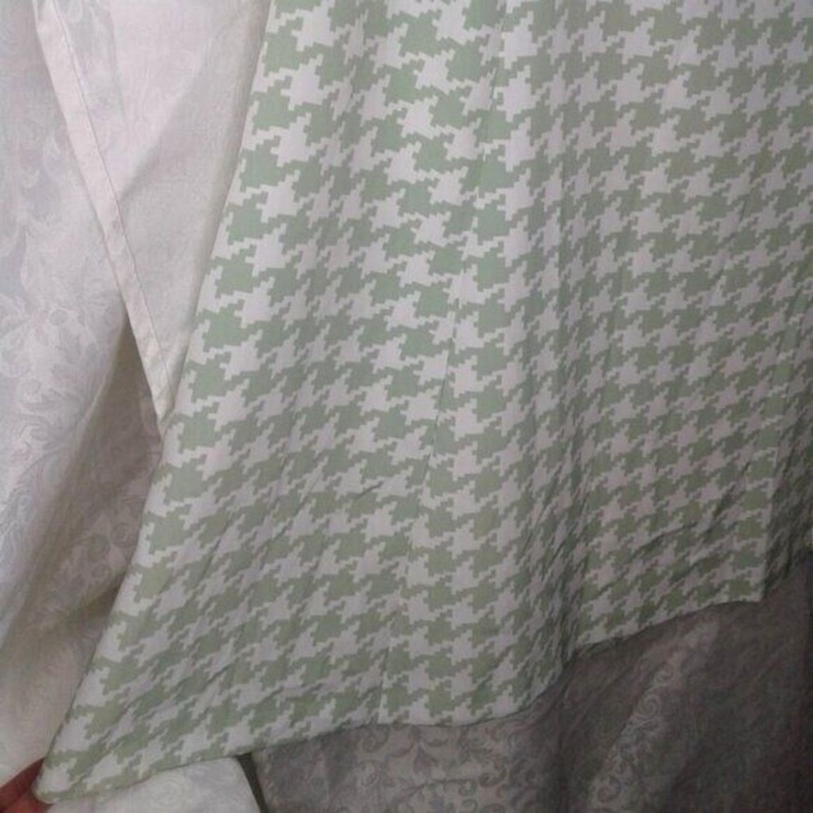 Leslie Fay Vintage Petite Small Midi Skirt Light Green & White Houndstooth