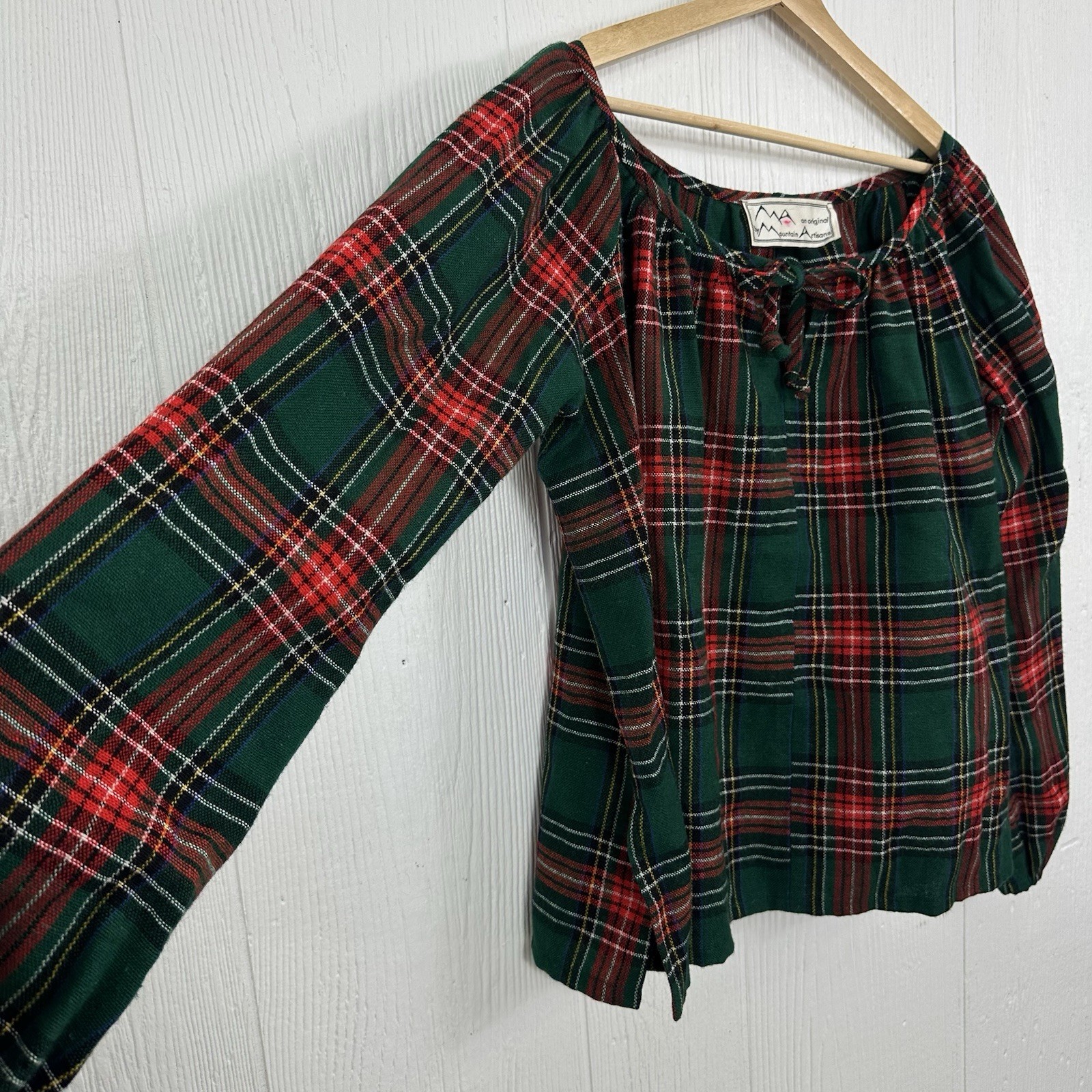 Vintage “Mountain Artisans” West VA Wool Red Green Plaid Peasant Top 70’s