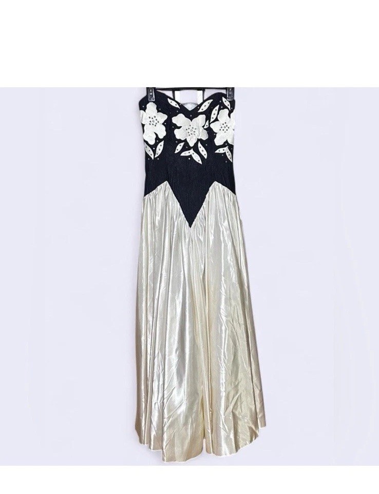 Elegant TD4 by Electra 80s 90s vintage silk satin navy cream beaded floral gown