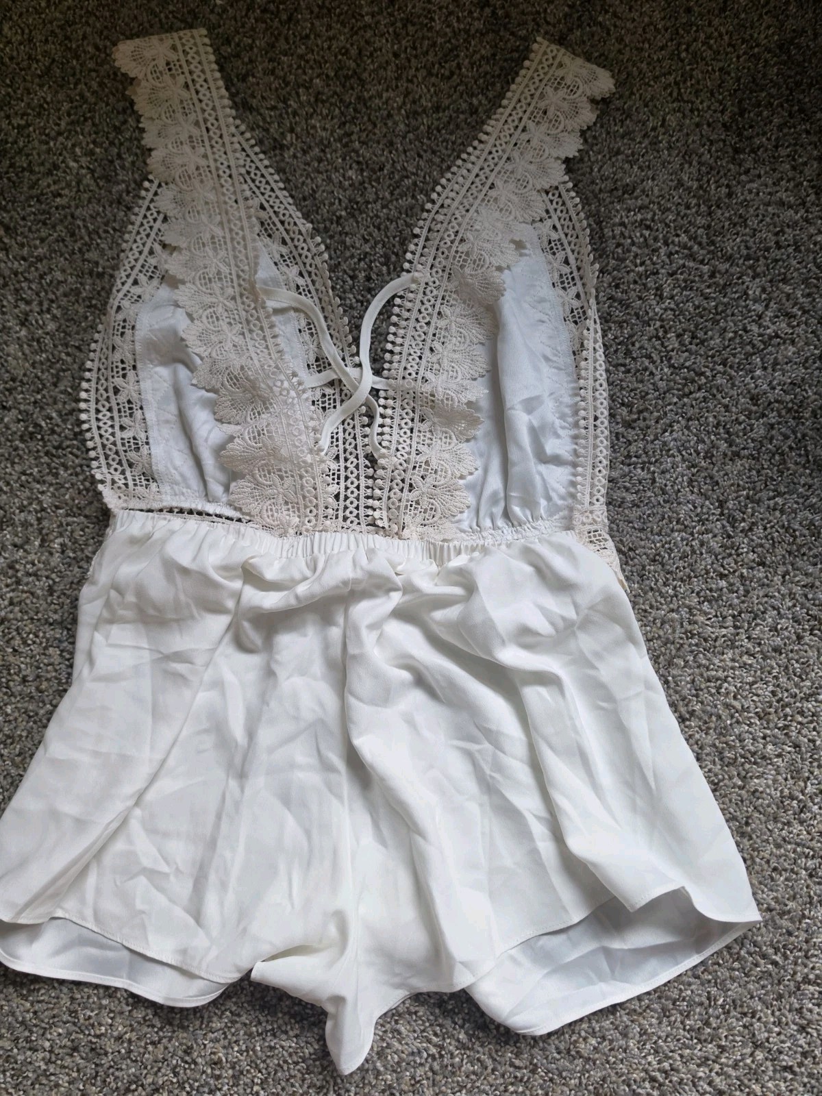 Flora Nikrooz White Lace Trim Slip, XS Regular, Rayon/Polyester/Spandex