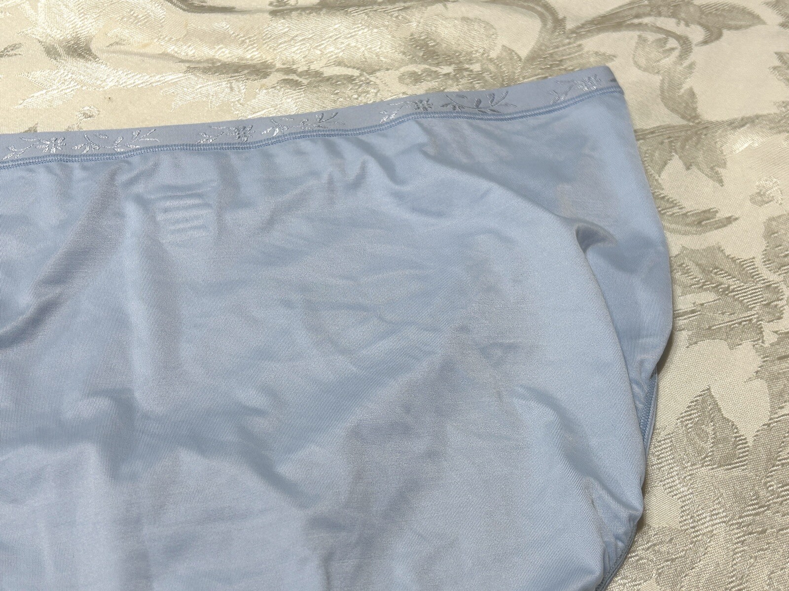 Vtg VANITY FAIR 13196 Body Fresh Ultra Soft Stretch Light & Luxe 9/2XL Panties