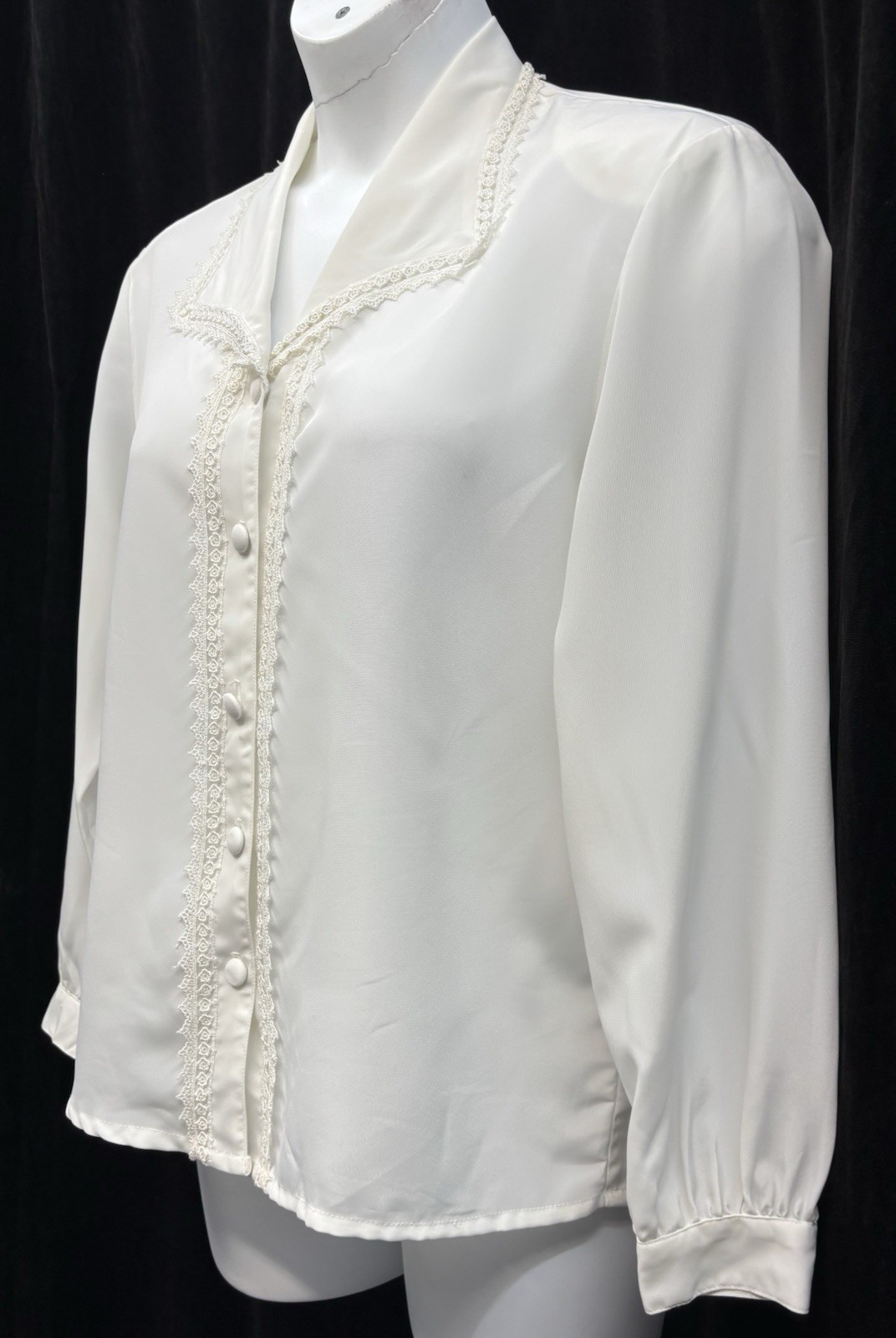 VTG Impressions Of Cali Women SZ 14 Button Up Long Sleeve Top Ivory Lace Detail
