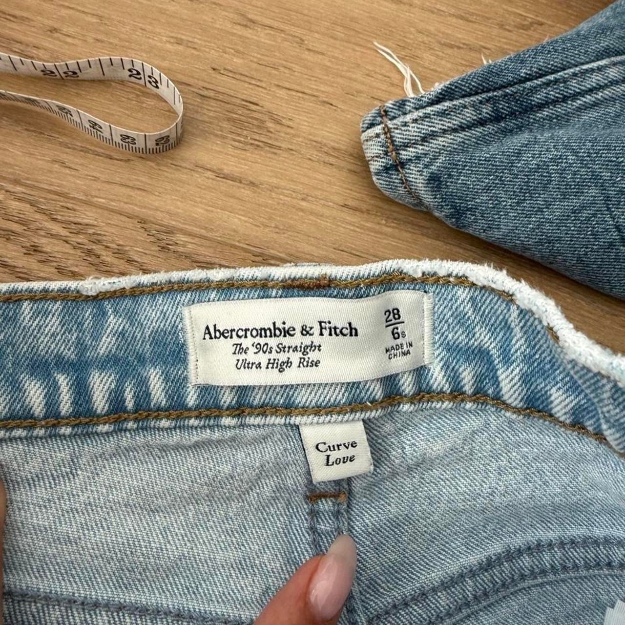 Abercrombie & Fitch Curve Love 90s