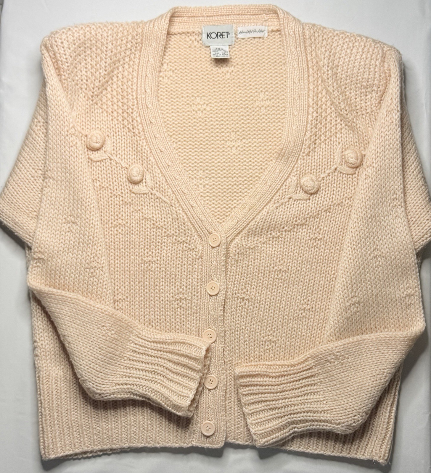 1990’s Koret Hand Knit Peach Cardigan Size M With Flowers 90% Acrylic 10% Wool