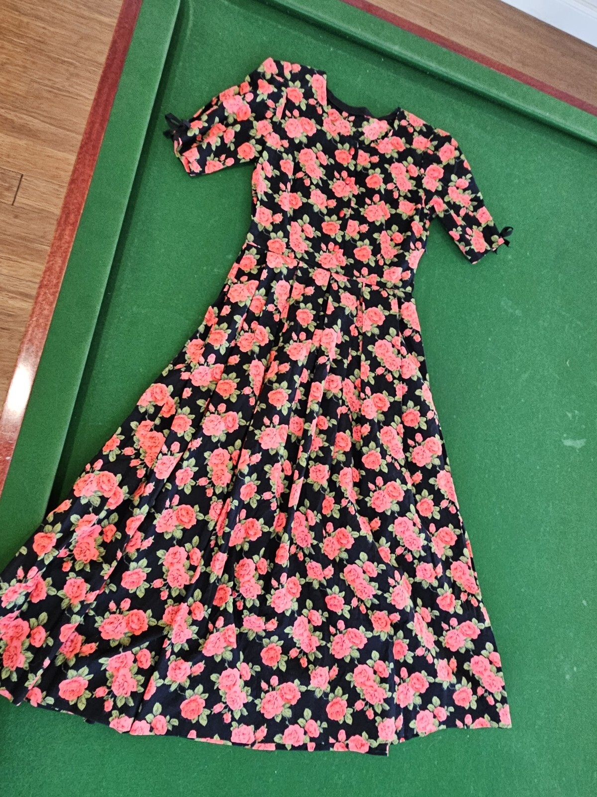 Vintage Original 50s Mid Century Dress Swing Pinup Rockabilly Red Roses Sz XS-S