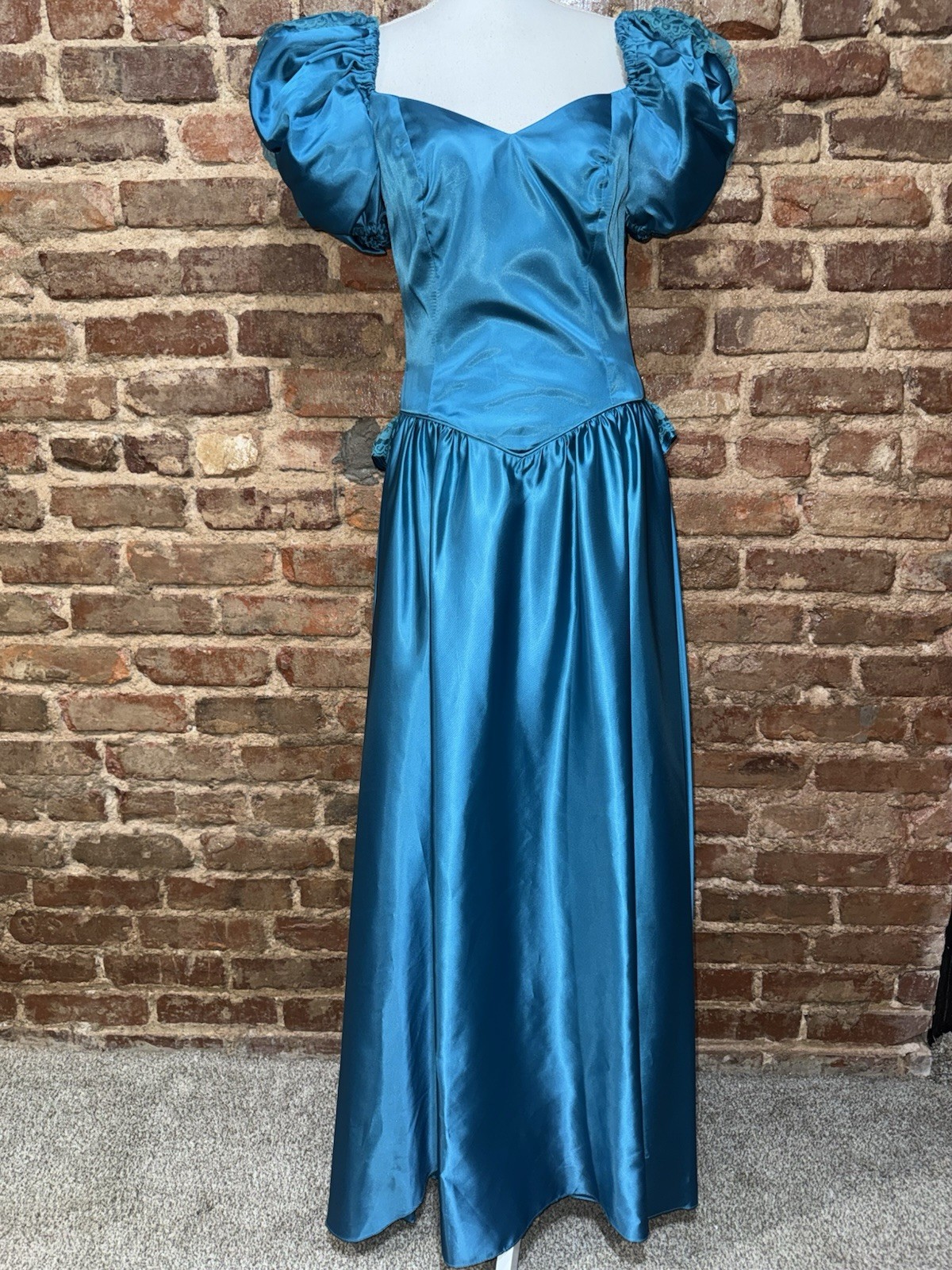 Totally 80’s VTG Puff Sleeve Rear Bow Dress Glam Regencycore Turquoise Sz 10 EUC