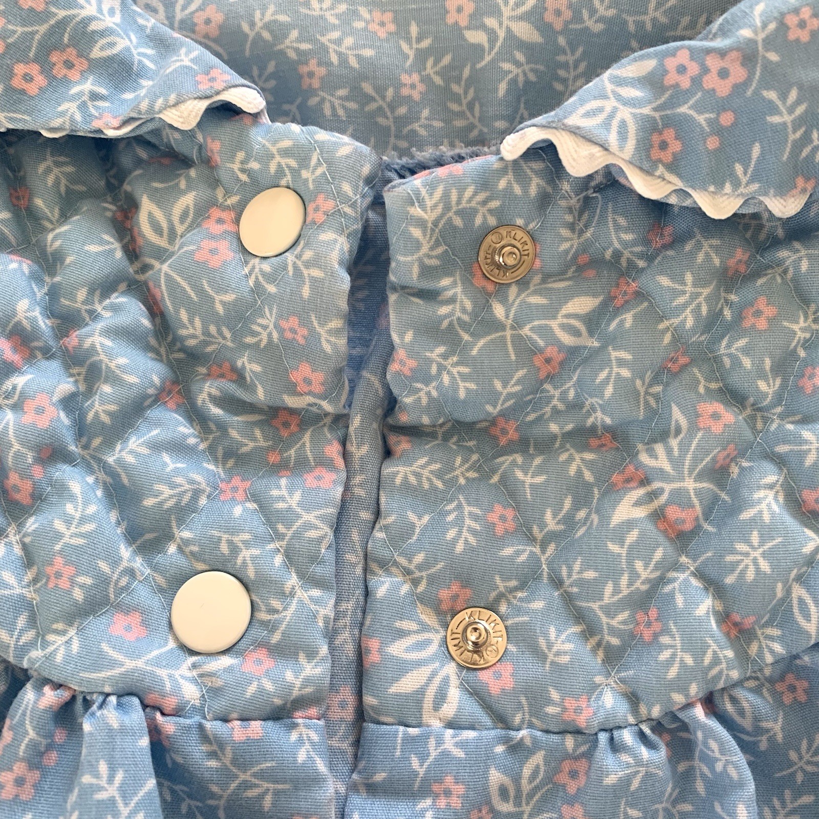 Vintage Cotillion House Dress Coat Muumuu Blue Floral USA Made Snap Closure Sz S
