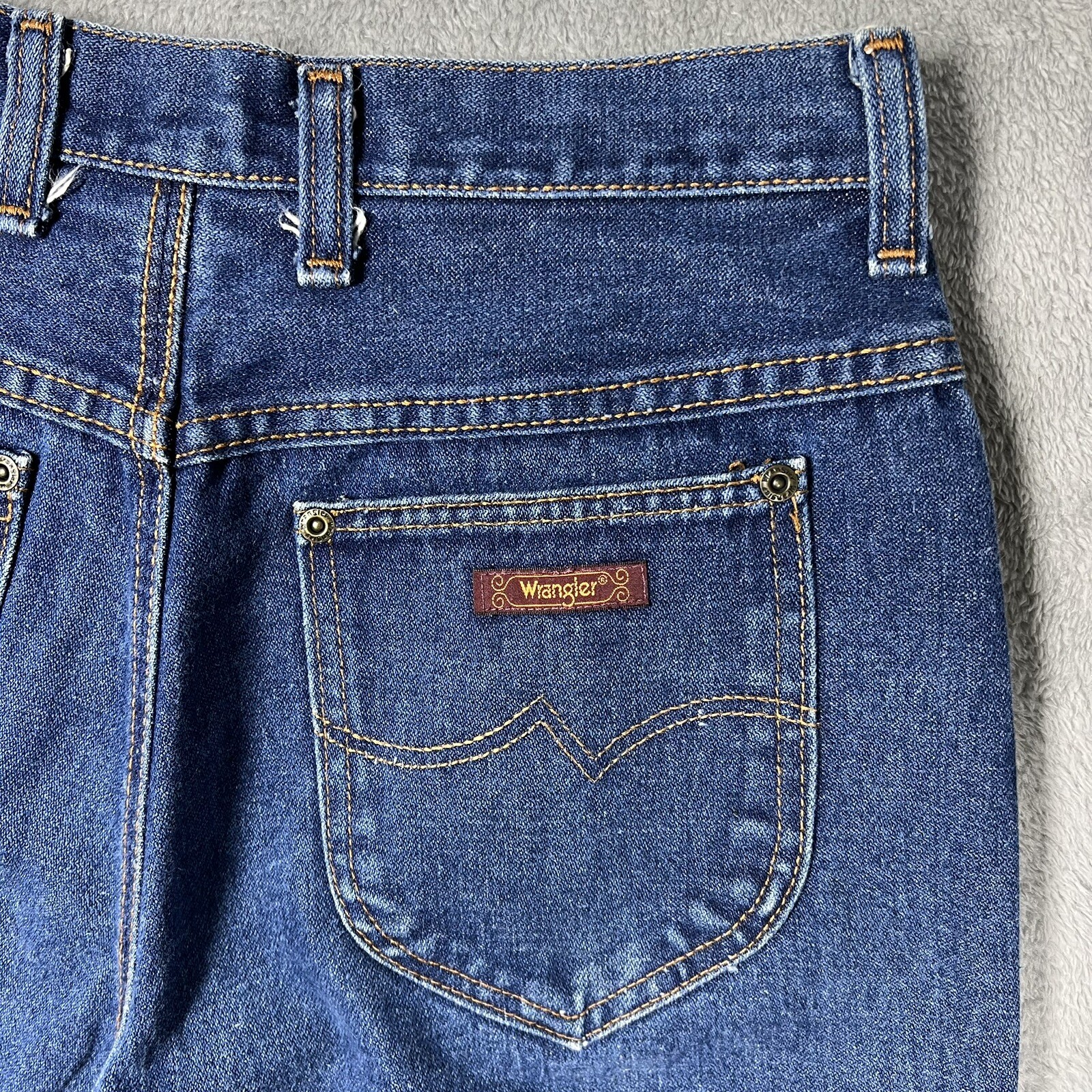 VTG Wrangler No Fault Jean Women’s Size 12 Misses Regular Fit USA Made MX695PW