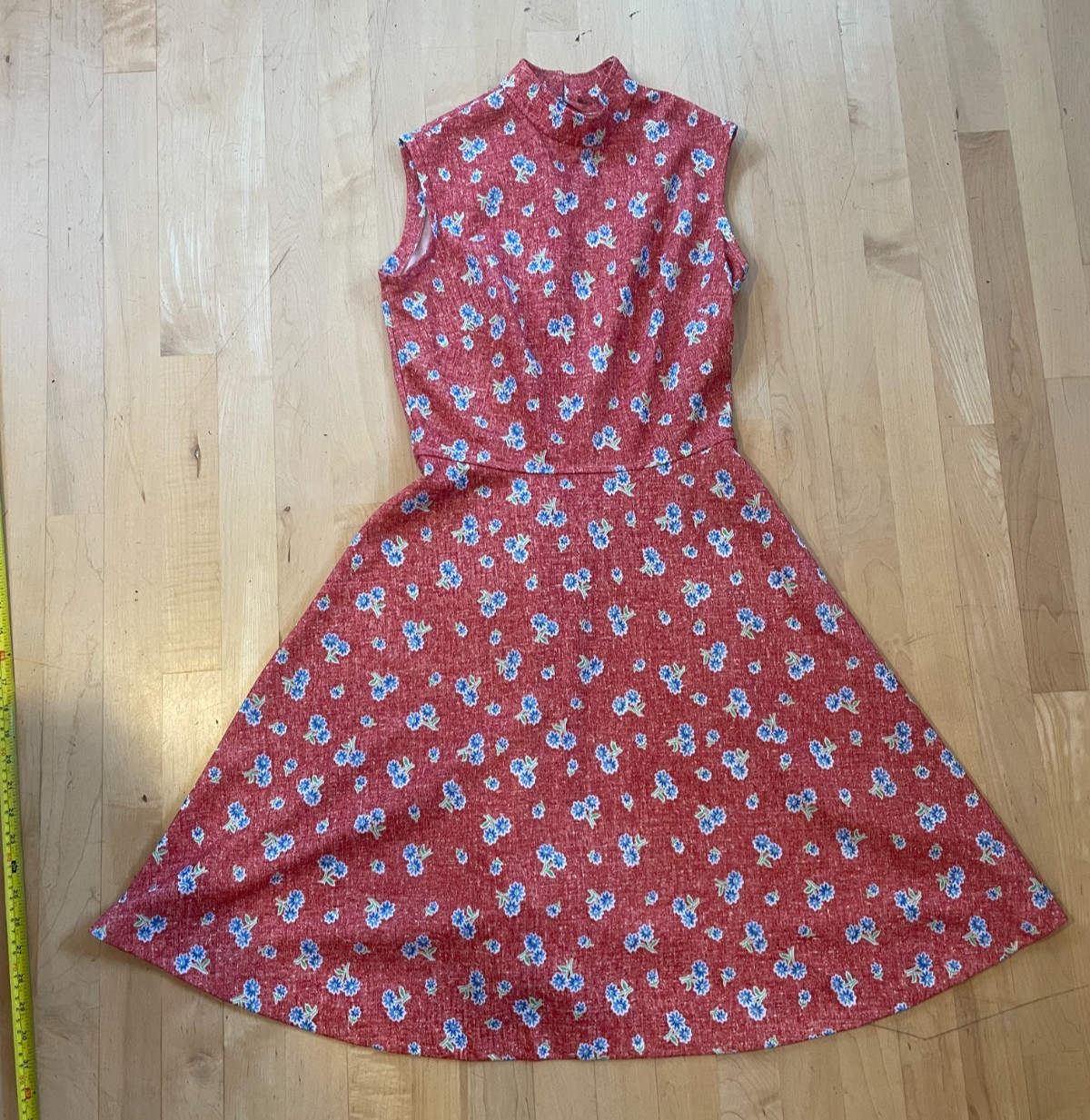 Vintage Puritan Forever Young Red Multicolor Floral Dress