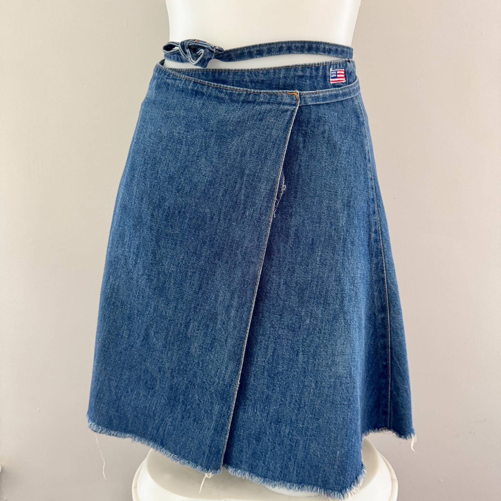 70s vintage UFO JEANS Denim Cut-off Wrap Mini Skirt USA NY American Flag Patch