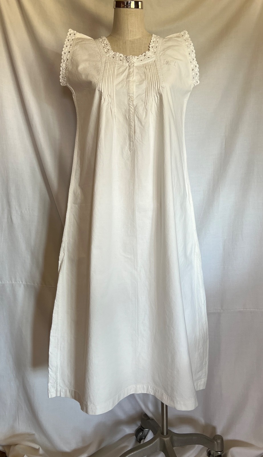 Antique Italian White Cotton Nightgown Dress w/Eyelet Trim M