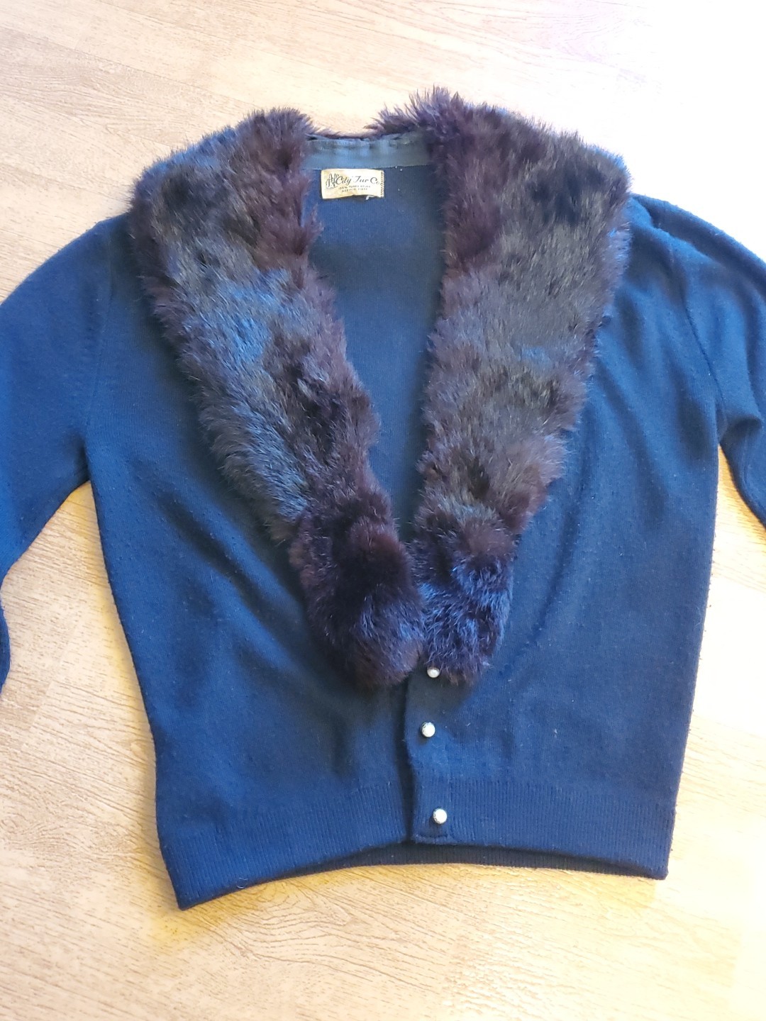 Vintage City Fur Co 100% Turbo Orlon Black Ladies Sweater 1950s Fur Petite Small
