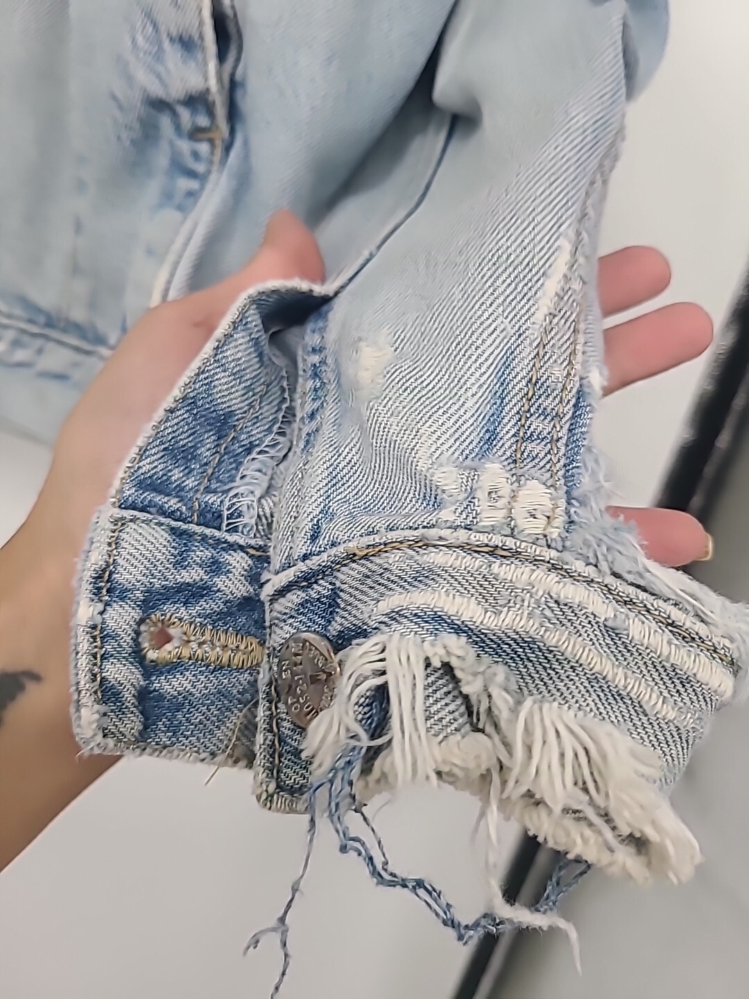 Vintage Code Bleu Light Wash Denim Distressed Jean Jacket XL Retro 80s 90s