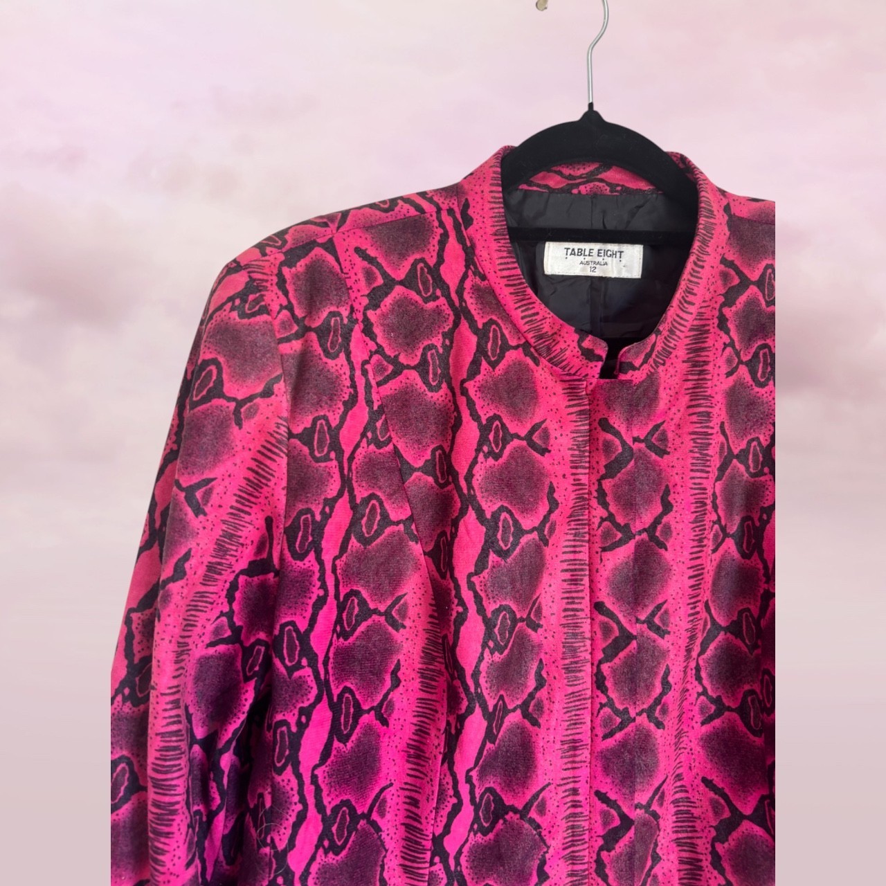 Vintage TABLE EIGHT Australia Pink Snake Print Jacket & Skirt Set – AU 12/14