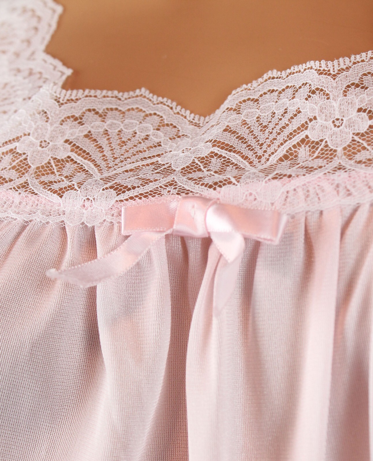 Shortie Nightgown Sz S Vintage Spotlight Pale Pink Nylon White Lace Short Sleeve