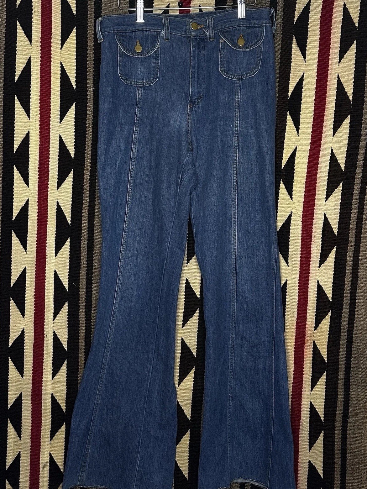 vintage 70s womens bell bottoms Jeans Sz 30”x35” Med Wash Made In USA VTG Denim