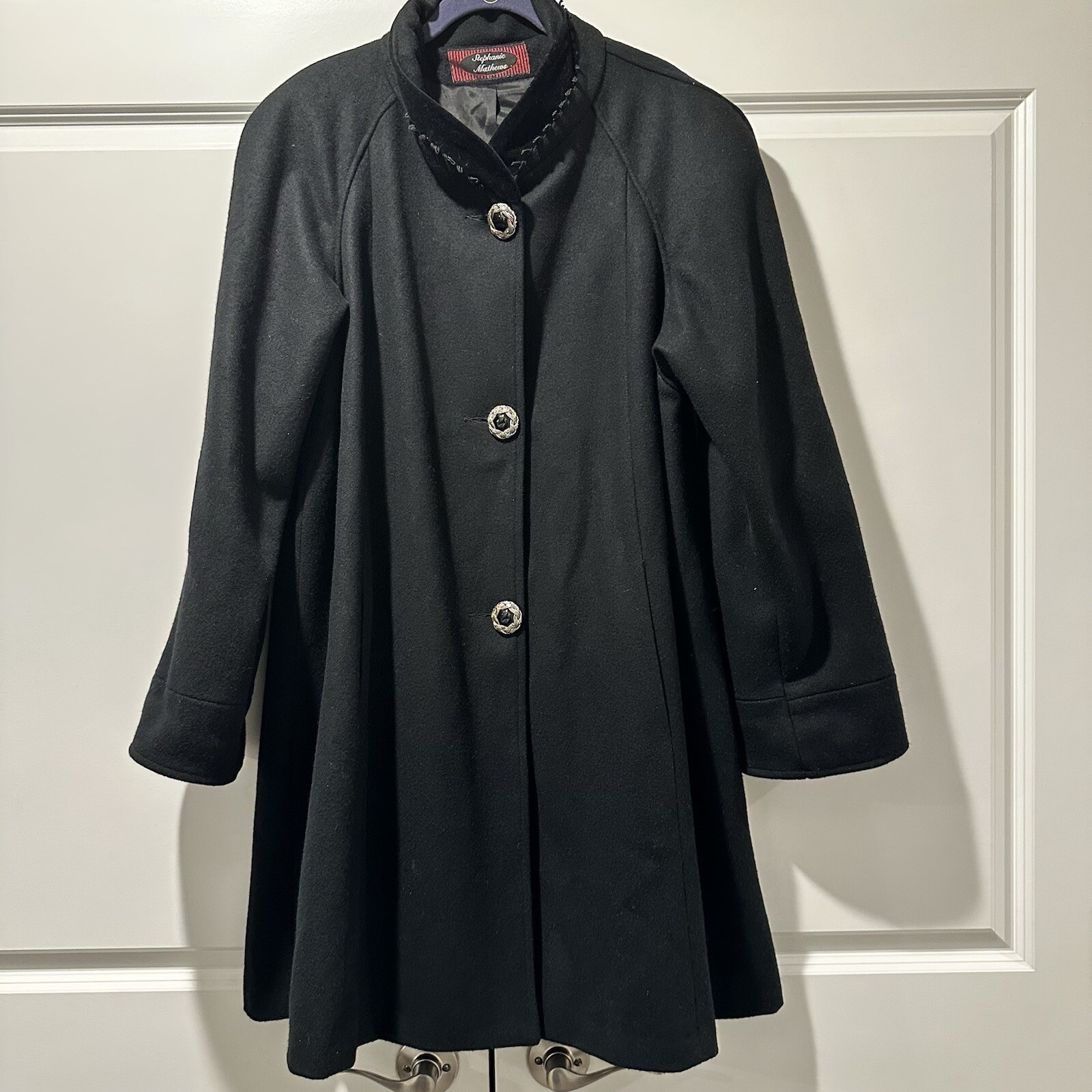 Stephanie Mathews Vintage Black 100% Wool Swing Coat Velvet Trim Made in USA