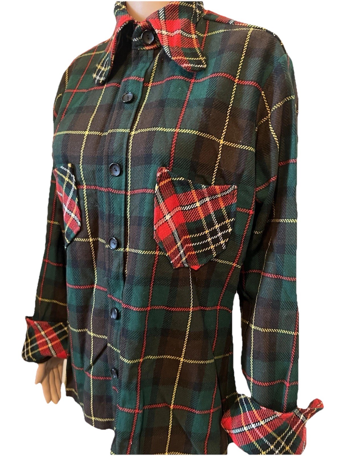 Vintage 1970s Green/Red Tartan Plaid Wool Blouse Women’s L Wide Collar Pockets
