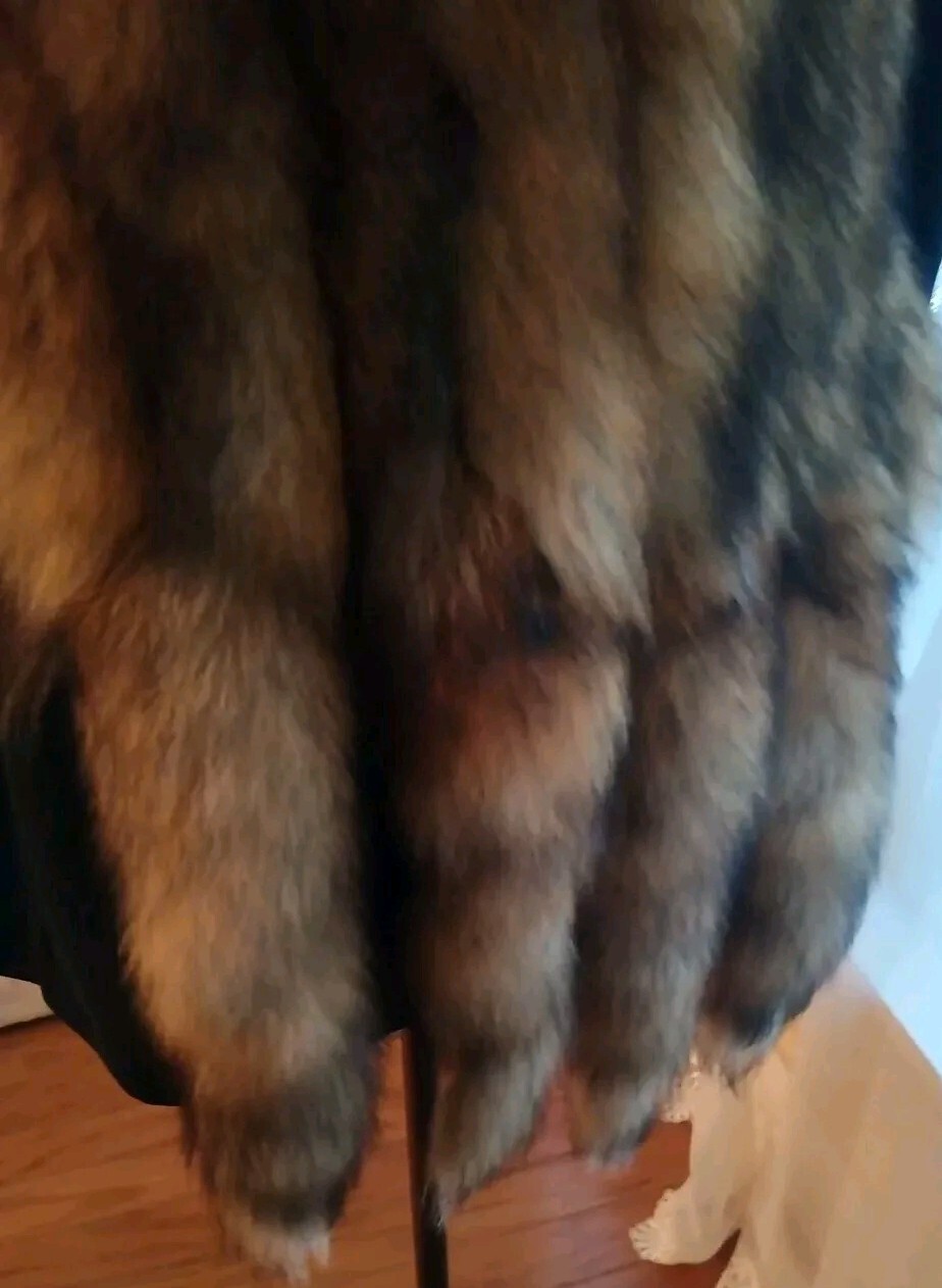 FOX VEST – SIZE SMALL/MEDIUM BY JACQUES SAINT LAURENT FOR F.C.I. PARIS NEW YORK