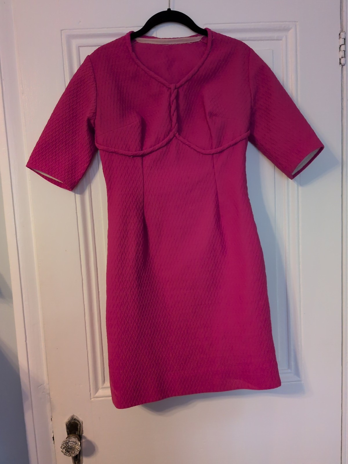 Vintage Metal Zipper Hot Pink Dress with Darts Size S/M Women’s 3/4 Sleeves 60s