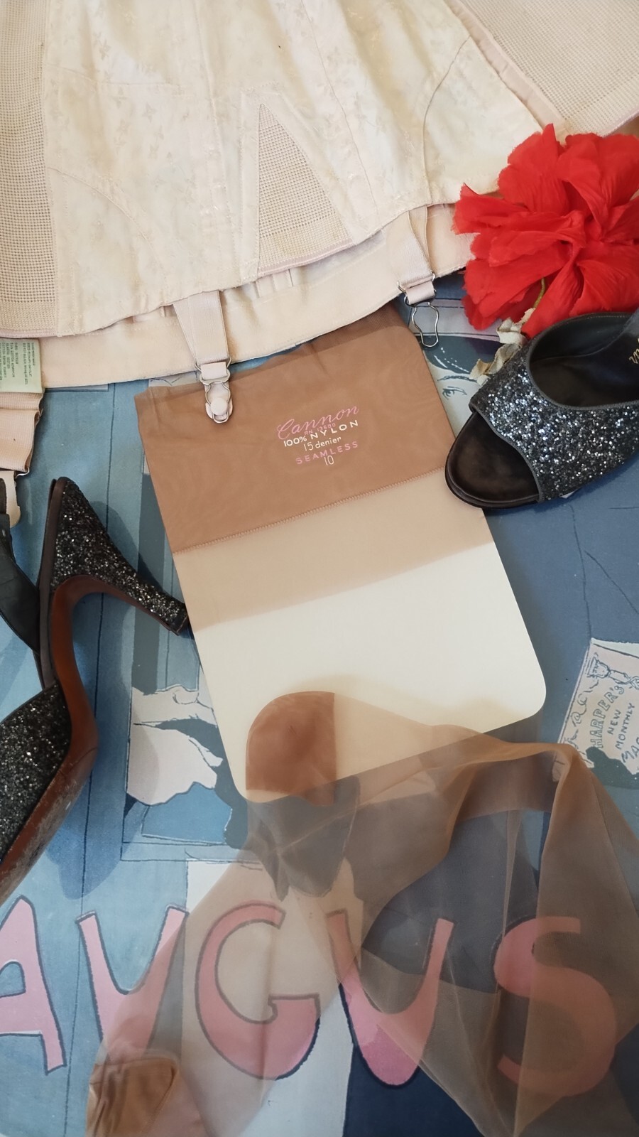 CANON vintage stockings – 15 Den Flat Knit seamless nylon – size 10M 33″
