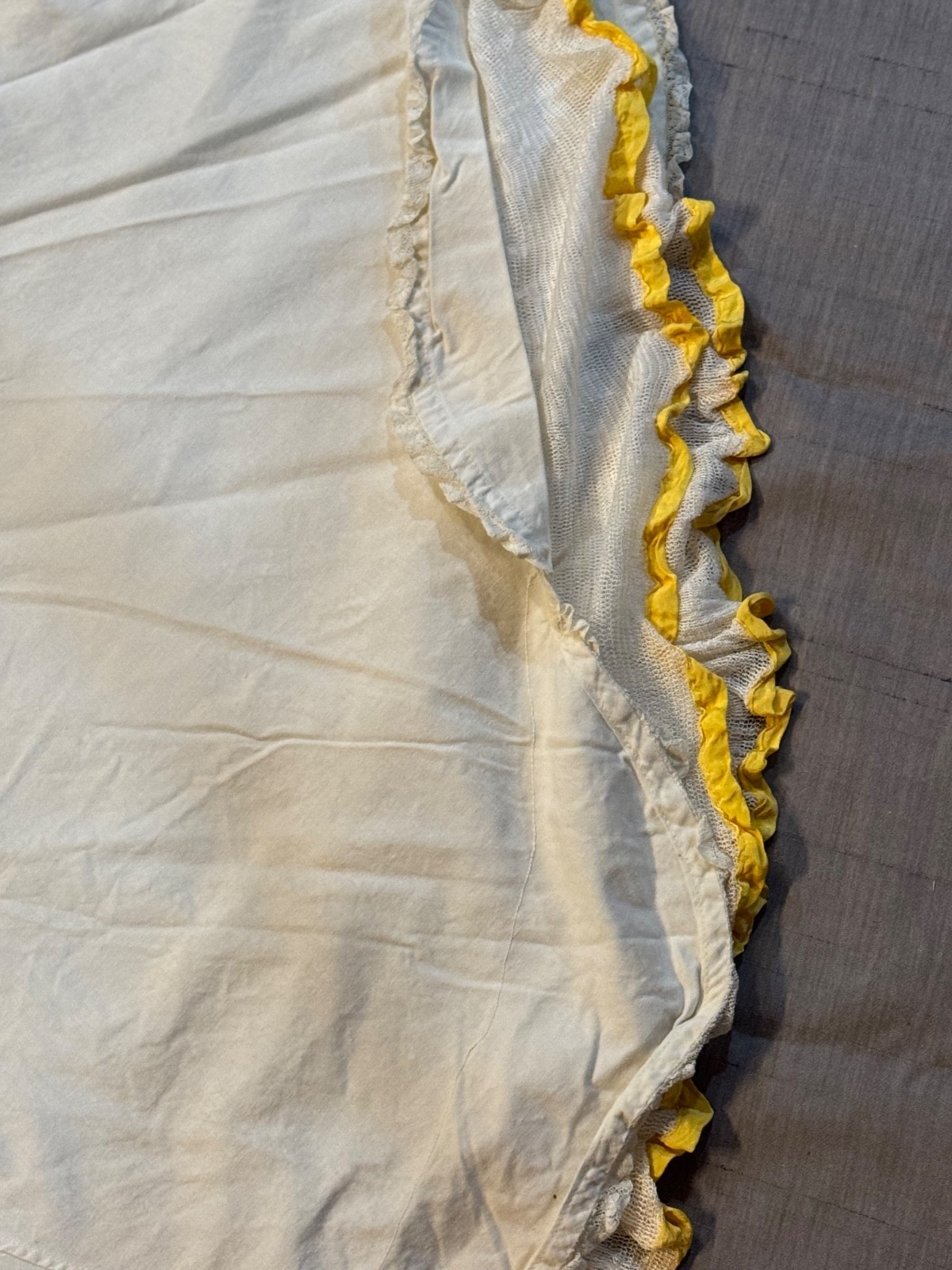 Antiq. FRENCH EDWARDIAN VICTORIAN WHITE COTTON PETTICOAT WITH LACE Trim Netted