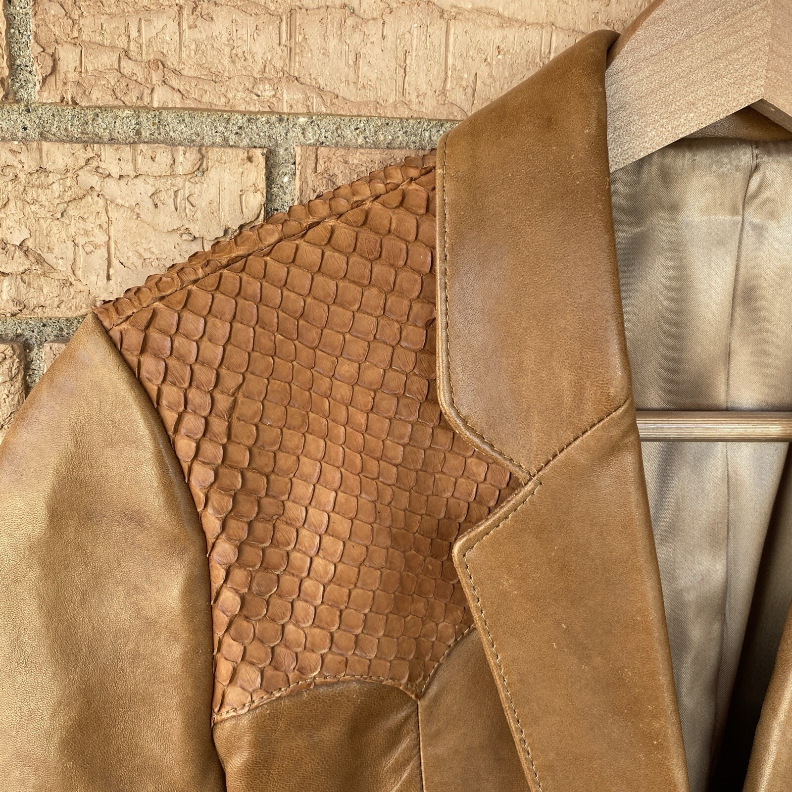 Lady Scully Tan Leather Lizard? Yoke Blazer Jacket size 8 Western 70s Cowhide?