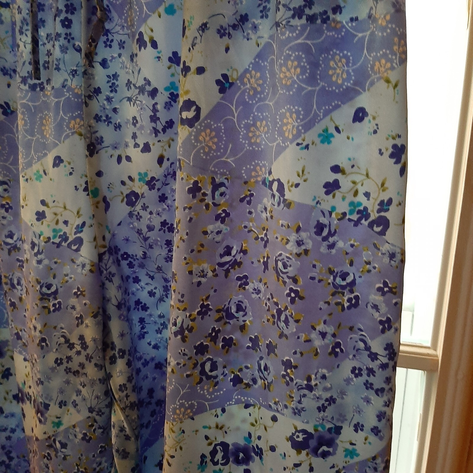 Vintage??? Liquid Blue Floral Secret Treasures PJ Bottoms size Medium