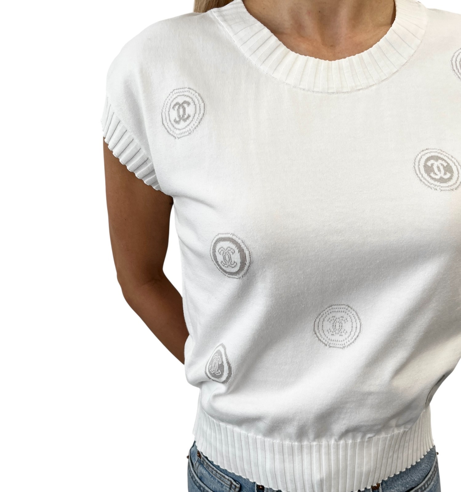 CHANEL Vintage 01P CC Logo Stamp Logo Knit Shirt Top #38 White Greige 901829