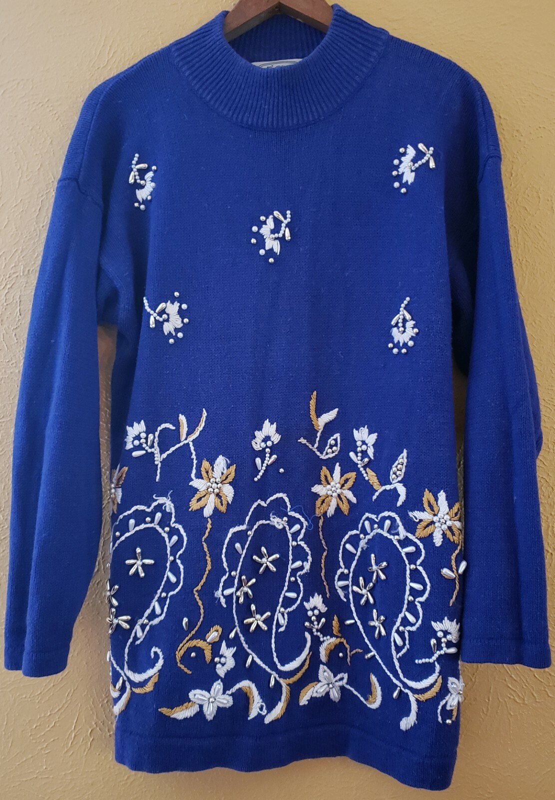 Vintage P’Galli Designs royal blue Sweater white,Gold Beads white trim size M