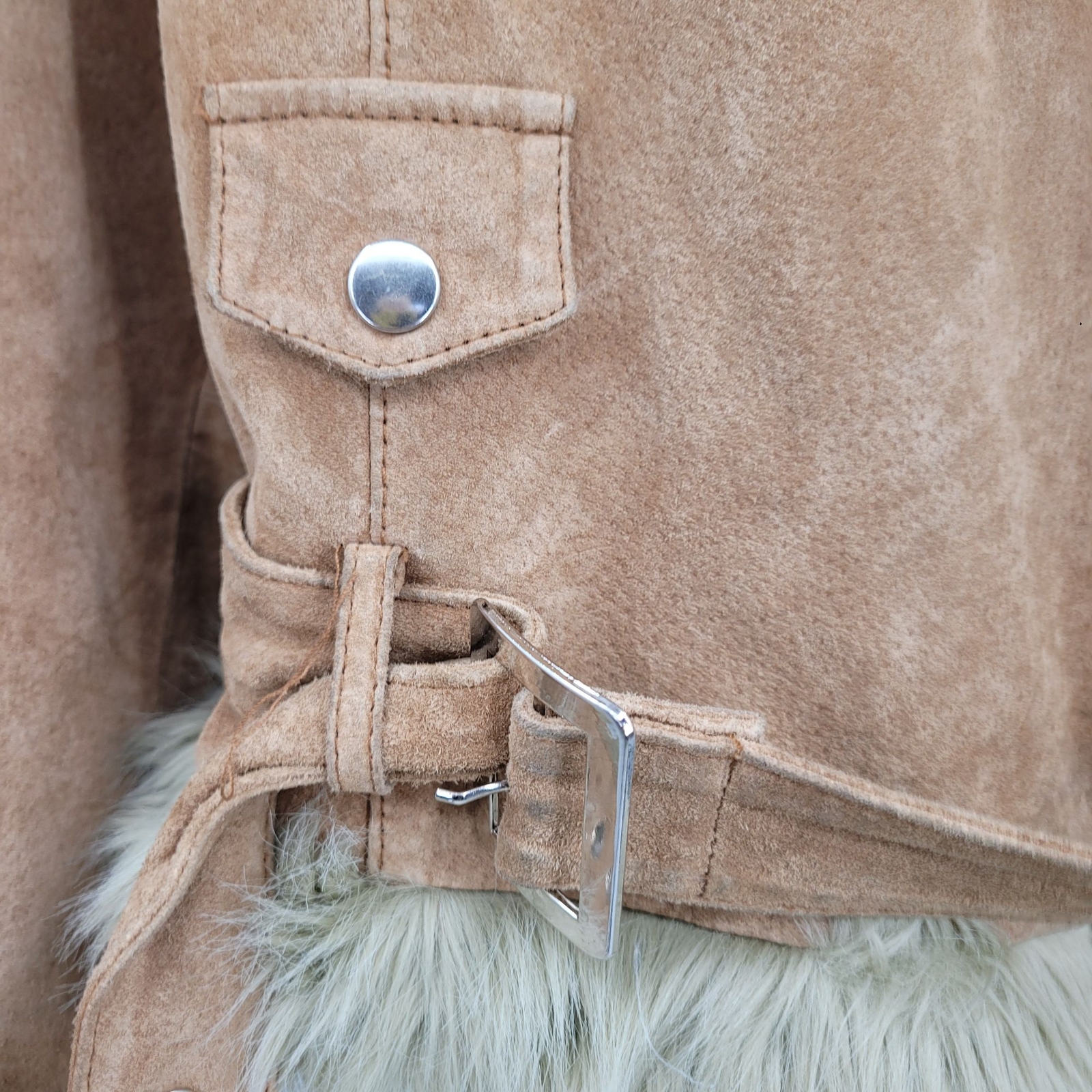 Vintage 80’s Wilson’s Leather Jacket Tan L Belted Faux Fur Trim Snow Bunny