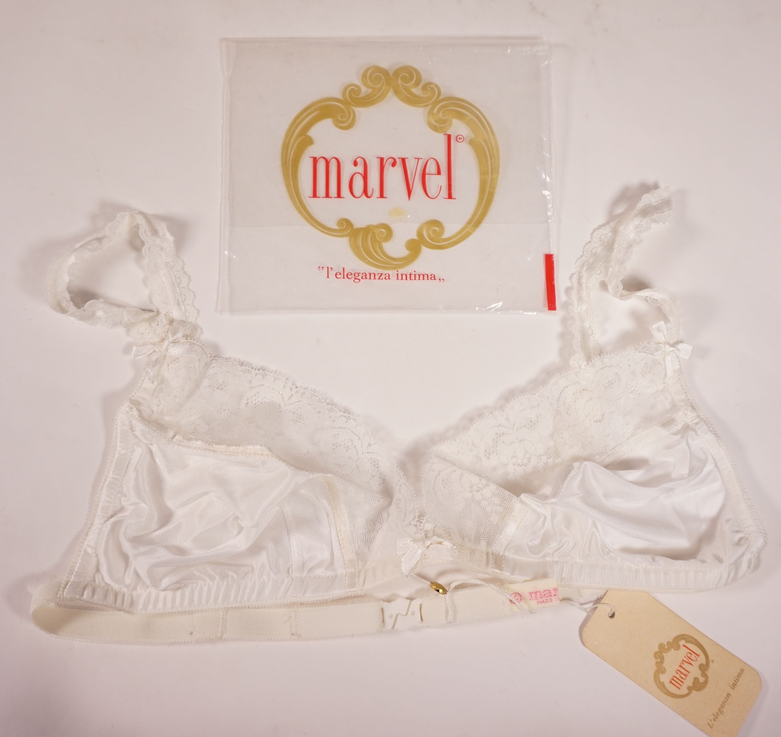 True Vintage Marvel Italy Womens Sexy Bra Lingerie Underwear Bianco Size 44 w/ Original Box
