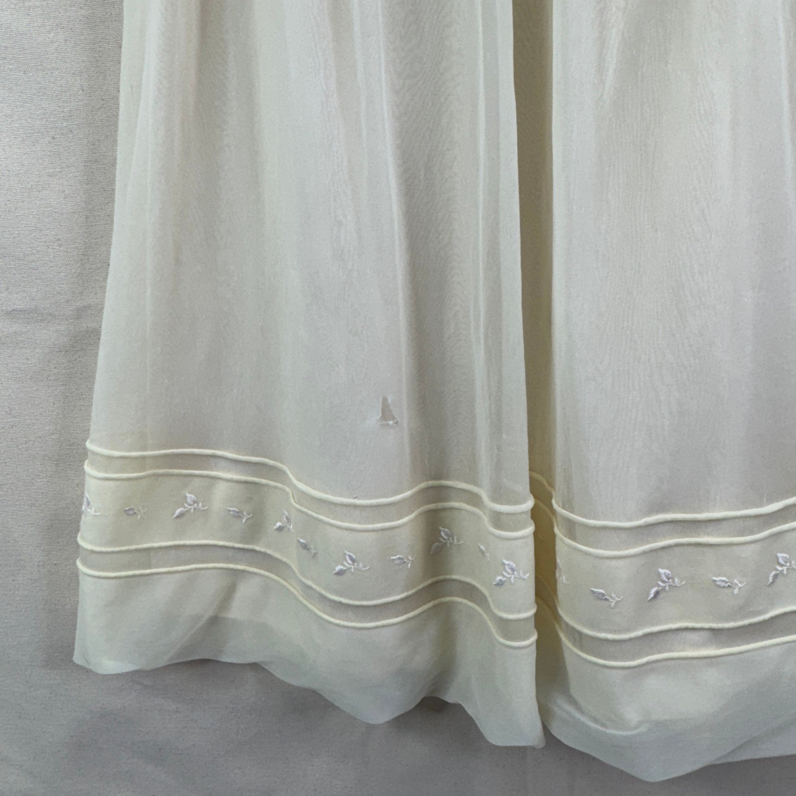 Vintage Sheer Embroidered Babydoll Nightgown Cream Cottagecore Coquette Lingerie