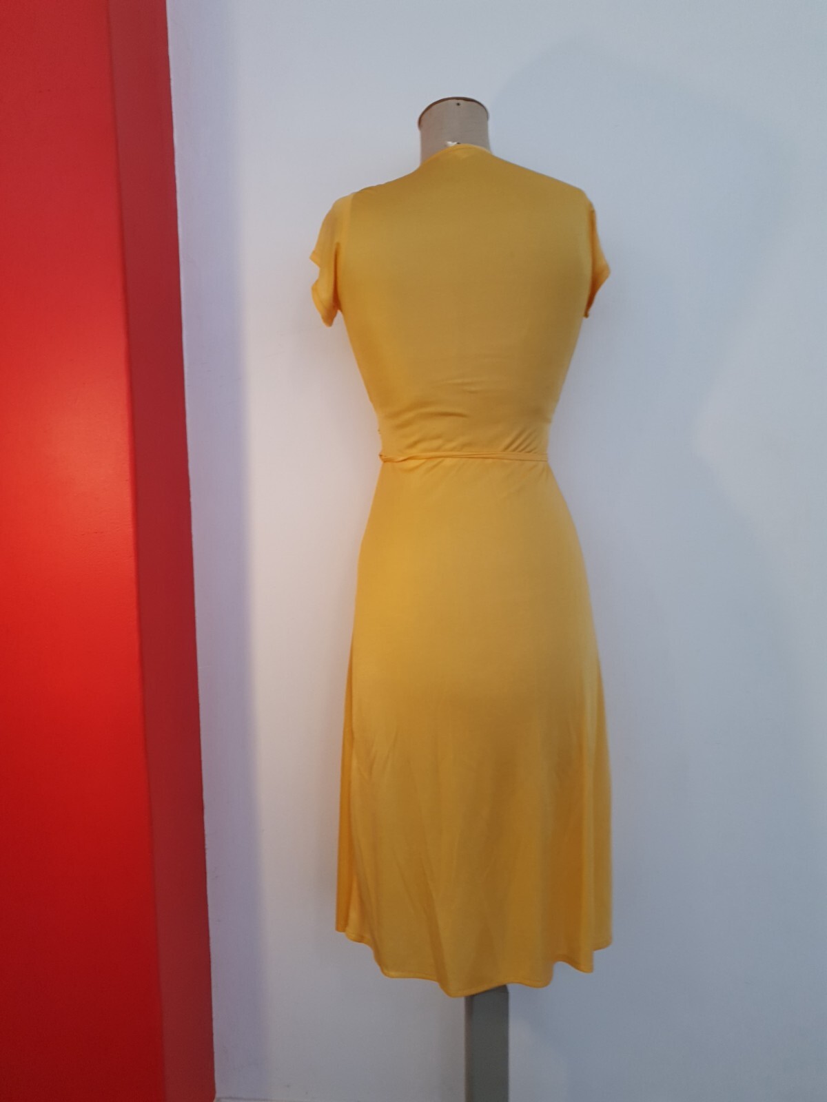 VINTAGE Bread & Butter 70s Dress XS Yellow fits AU 8