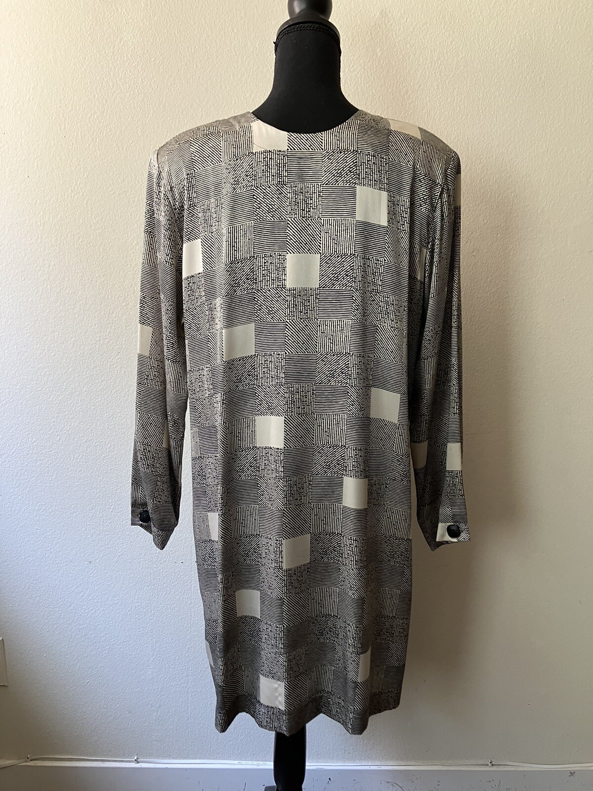 Vintage 80s Kasper Black & White Geometric Print Shift Dress Button Detail Large