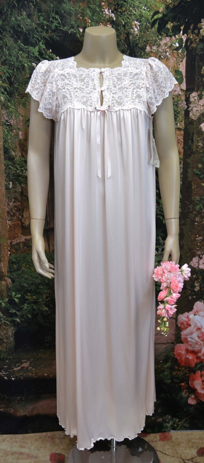 SHADOWLINE Pink Negligee Night Gown, Lace, Satin Ribbon, Feminine, NOS, Vintage