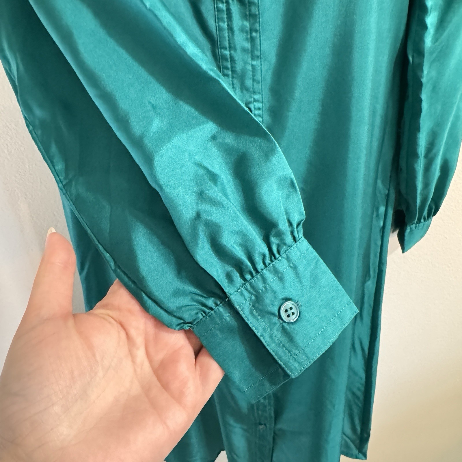 Vintage 80s Shirt Dress Tunic 6P Satin 100% Silk Emerald Green Button Front