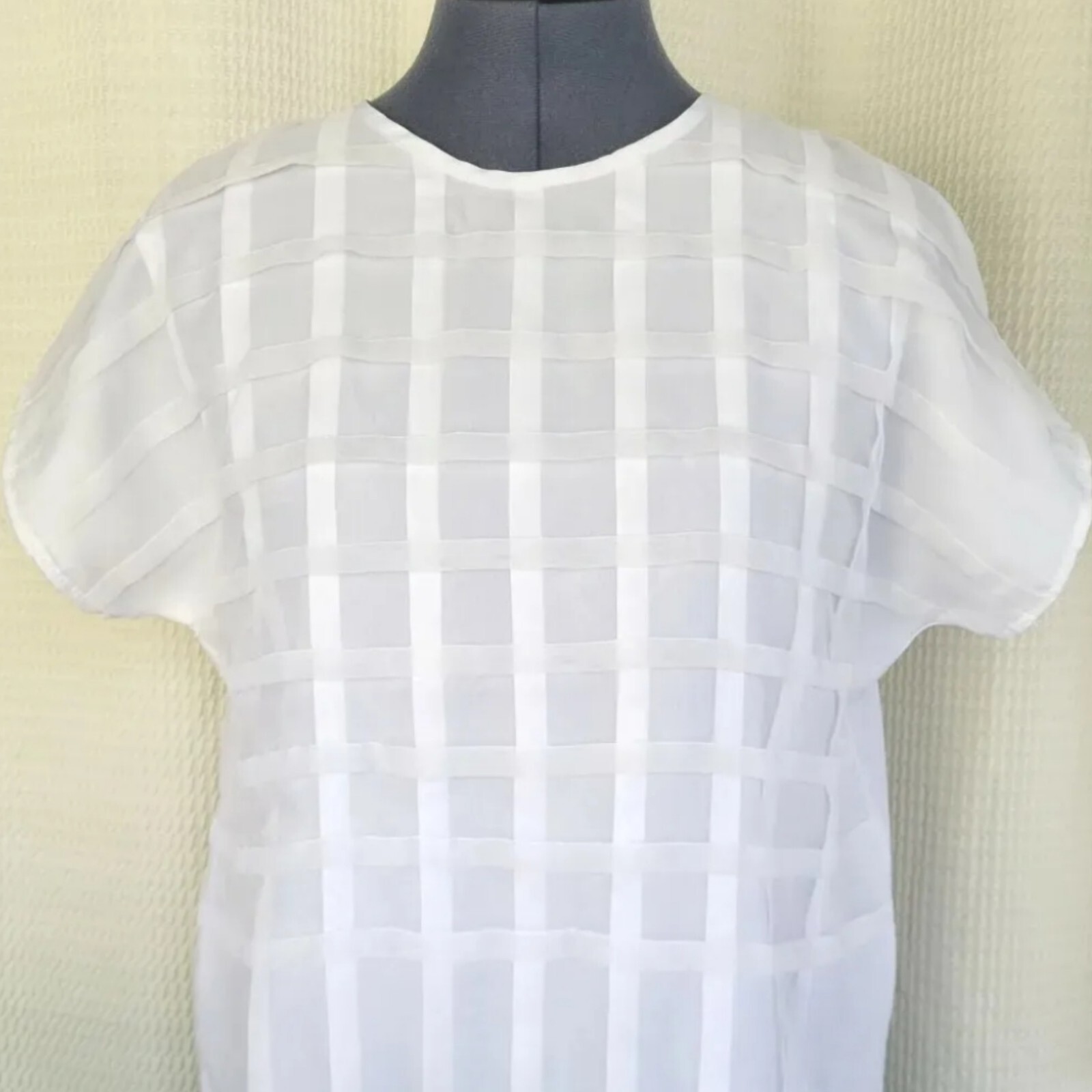 Vintage Willow Ridge Double Pleated White Short Sleeved Blouse Sz Medium