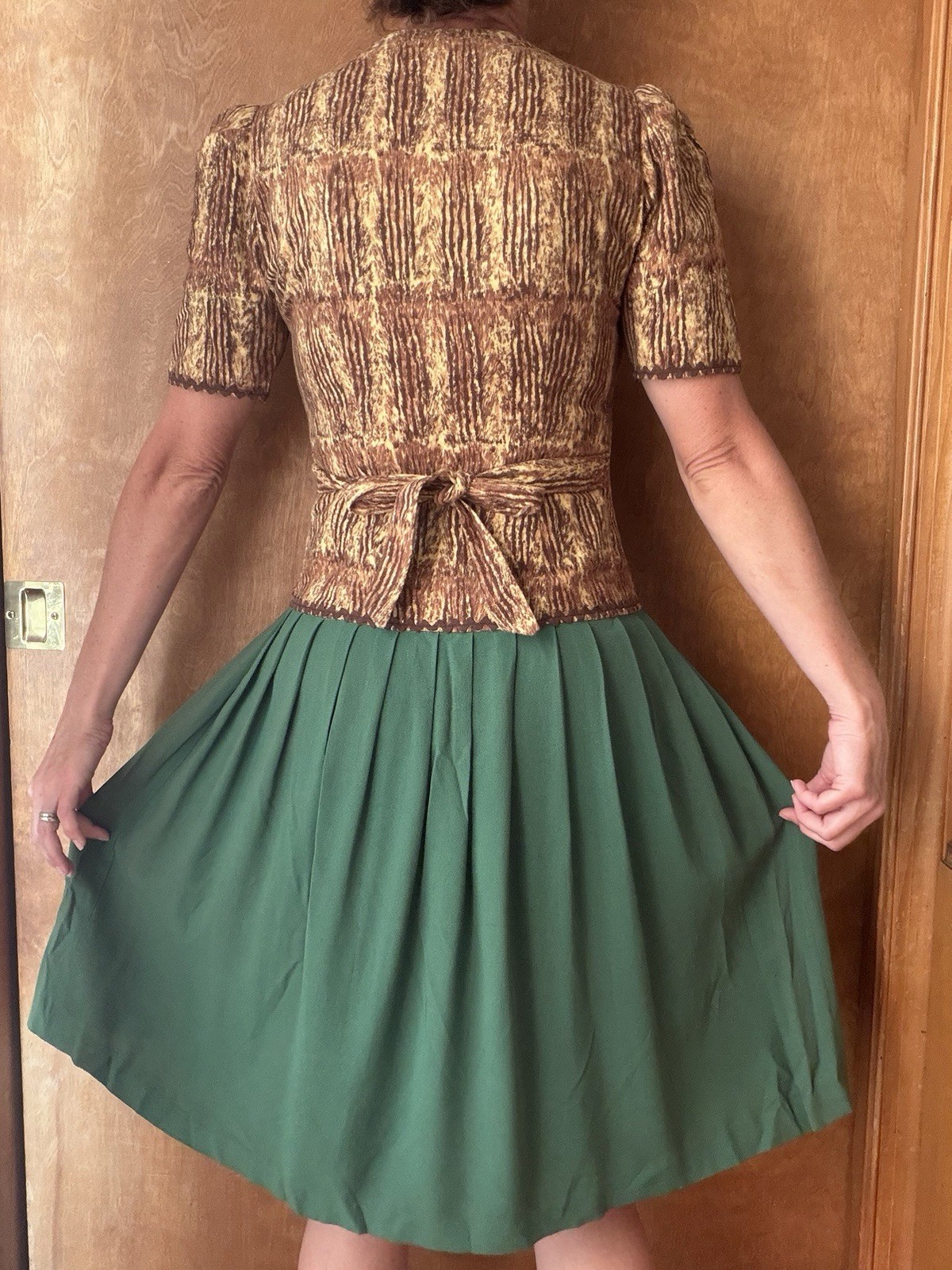 Vintage 1940s Leopard Animal Print Rayon Two Tone Dress