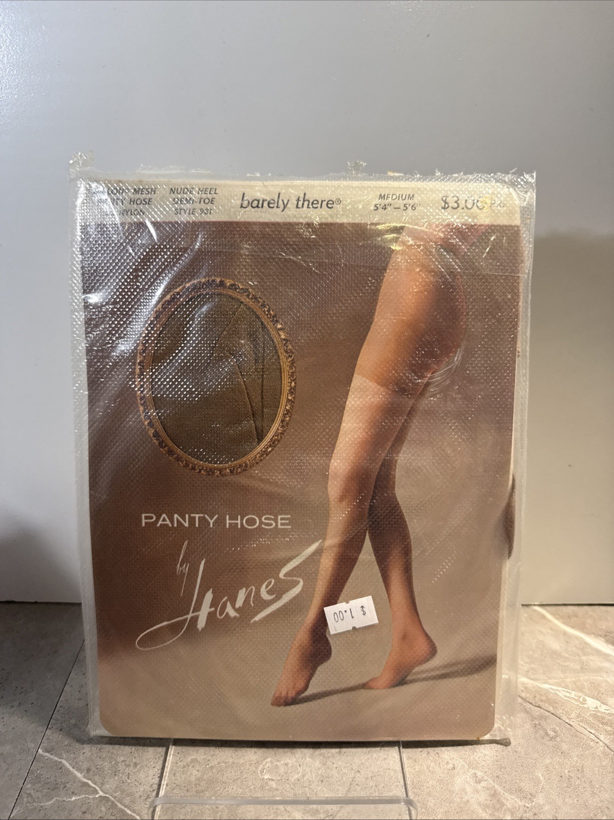 Vintage Hanes Barely There Nude Heel Agilon Mesh Panty Hose Medium 5’4-5’6