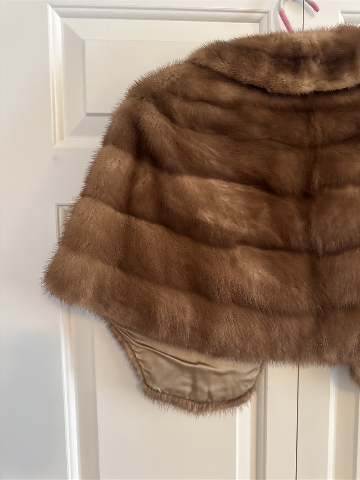 Vintage Women’s Mink Stole J.L. Hudson’s Detroit Capelet – One Size Bt1