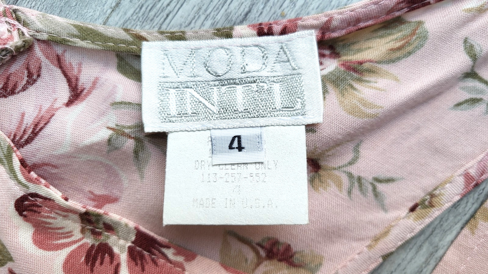 Vintage Moda Int’l Pink Cabbage Rose Print Rayon Jumper Dress – Size S